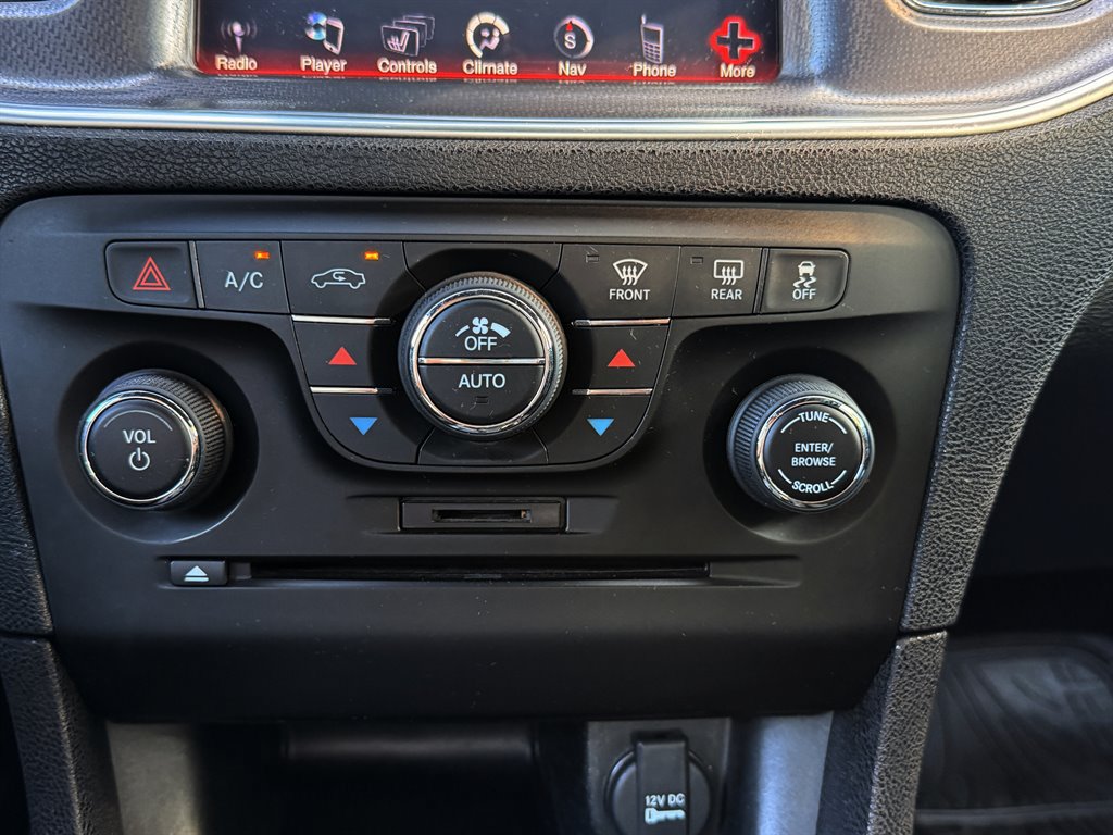 Used 2012 Dodge Charger R/T RWD image 22
