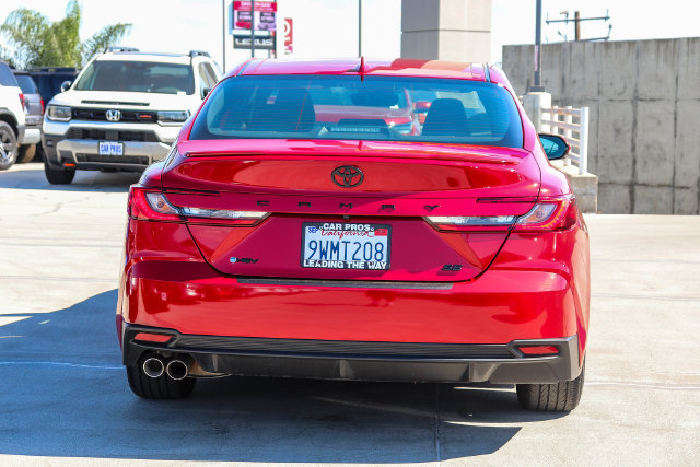 Used 2025 Toyota Camry SE w/ Convenience Package FWD image 11