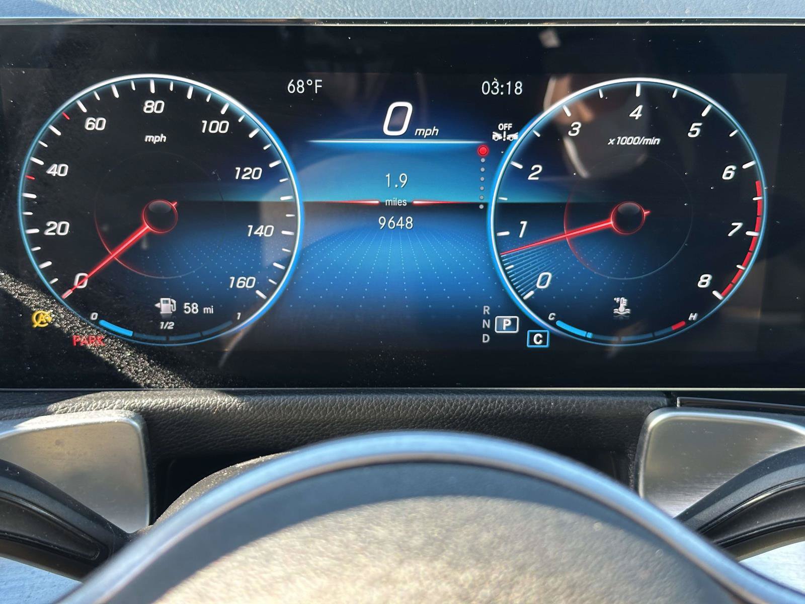 Used 2023 Mercedes-Benz GLB 250 4MATIC w/ Premium Package image 20