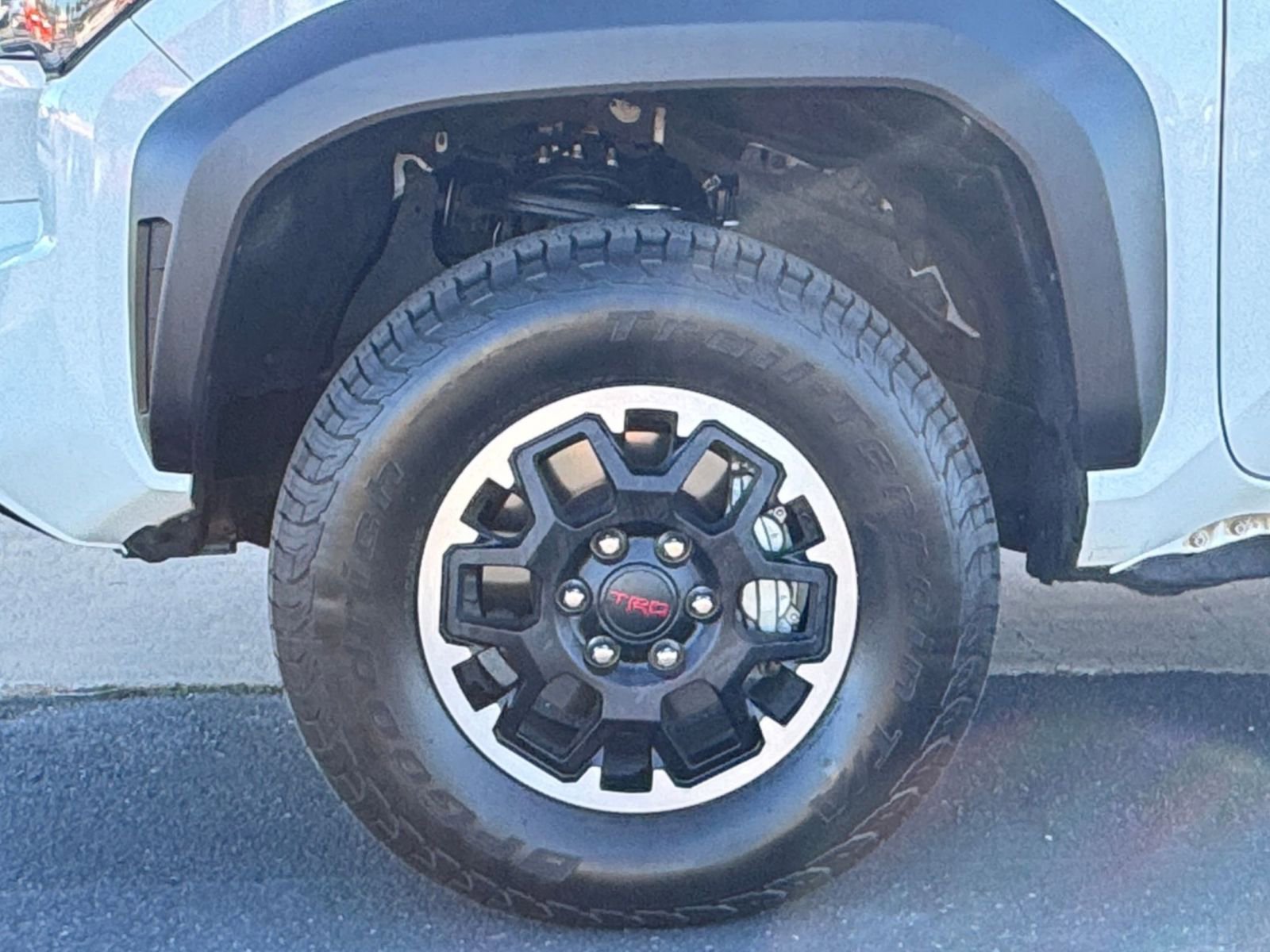 Used 2025 Toyota Tacoma SR image 28
