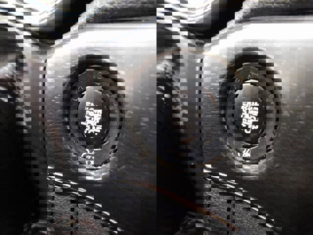 Used 2018 Jeep Grand Cherokee Limited w/ Luxury Group II image 24