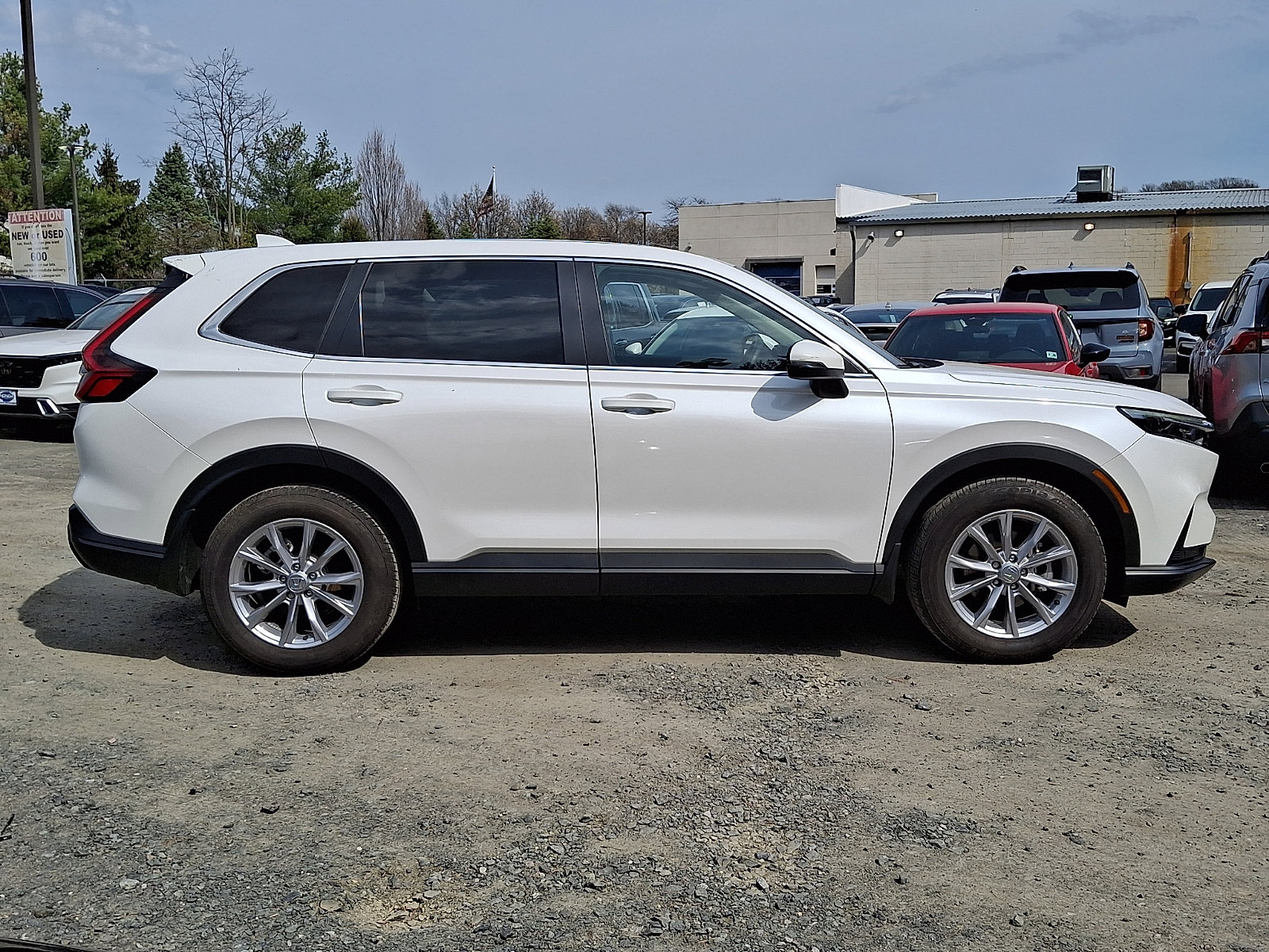 Used 2023 Honda CR-V EX-L image 8