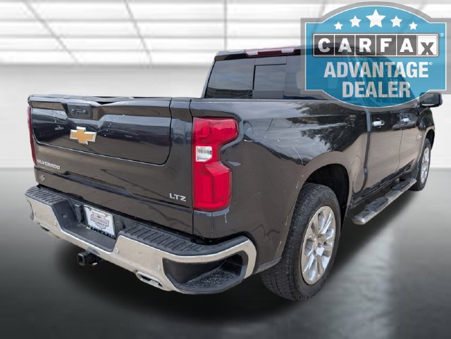 Used 2024 Chevrolet Silverado 1500 LTZ AWD/4WD image 41