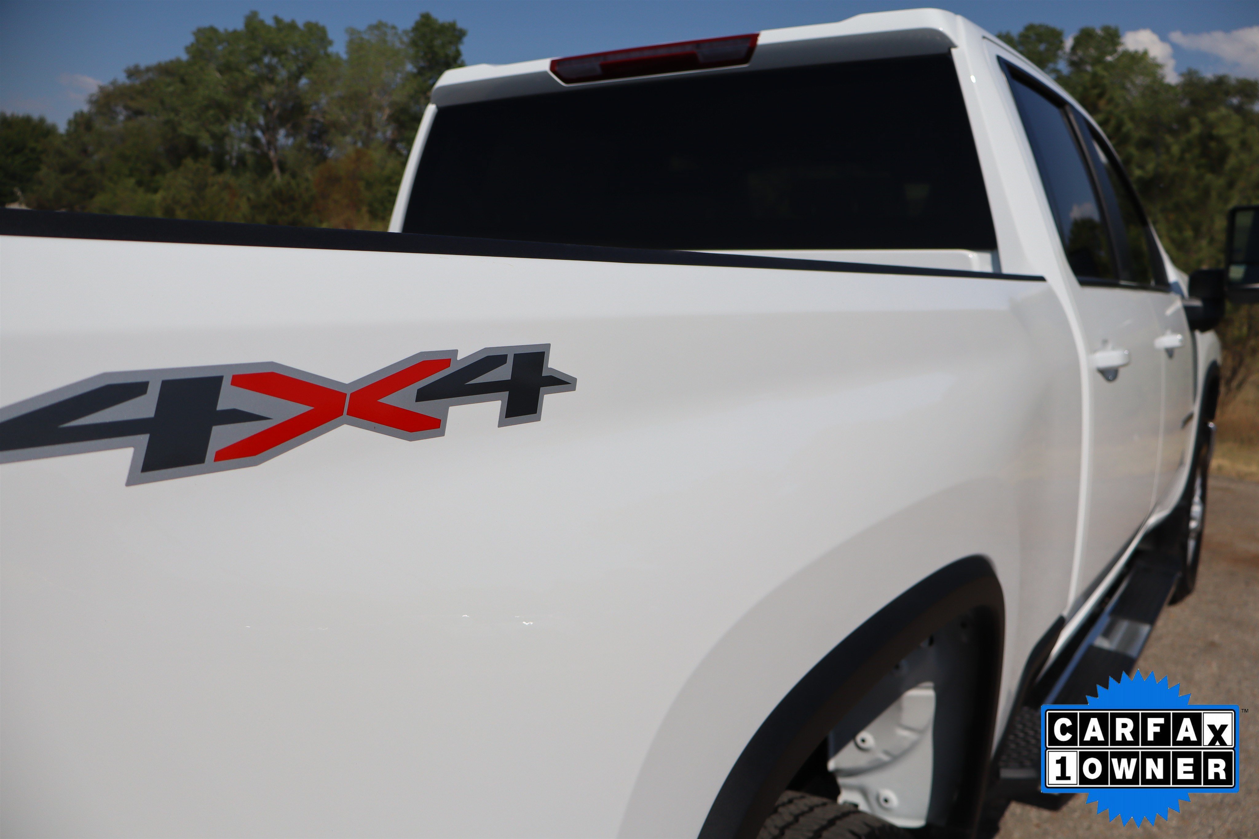 Used 2025 Chevrolet Silverado 2500 LT w/ Convenience Package AWD/4WD image 7