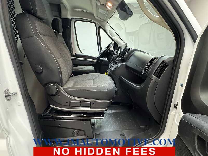 Used 2024 RAM ProMaster 2500 w/ Premium Convenience Group FWD image 22