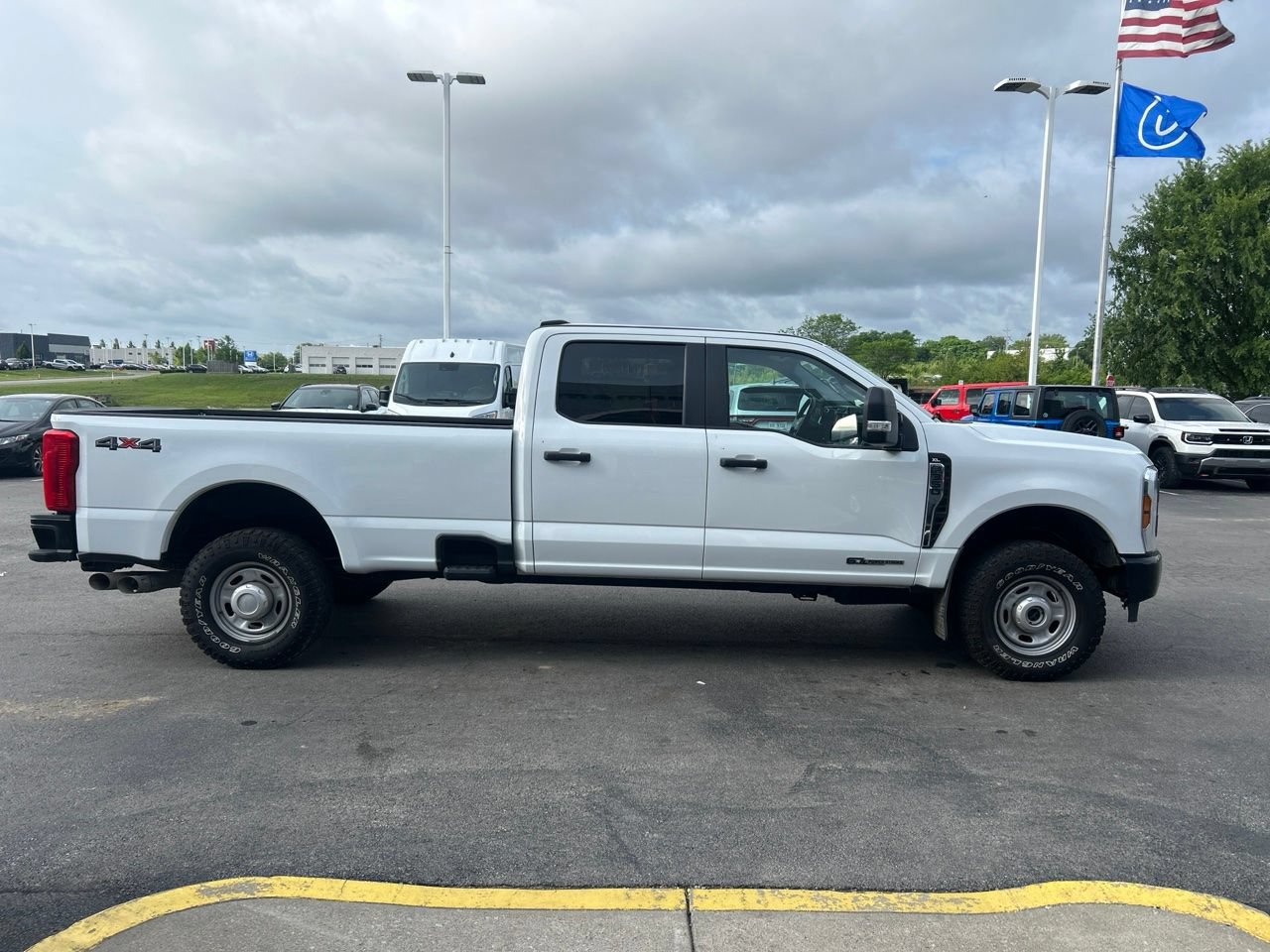 Used 2024 Ford F350 XL w/ XL Off-Road Package AWD/4WD image 2