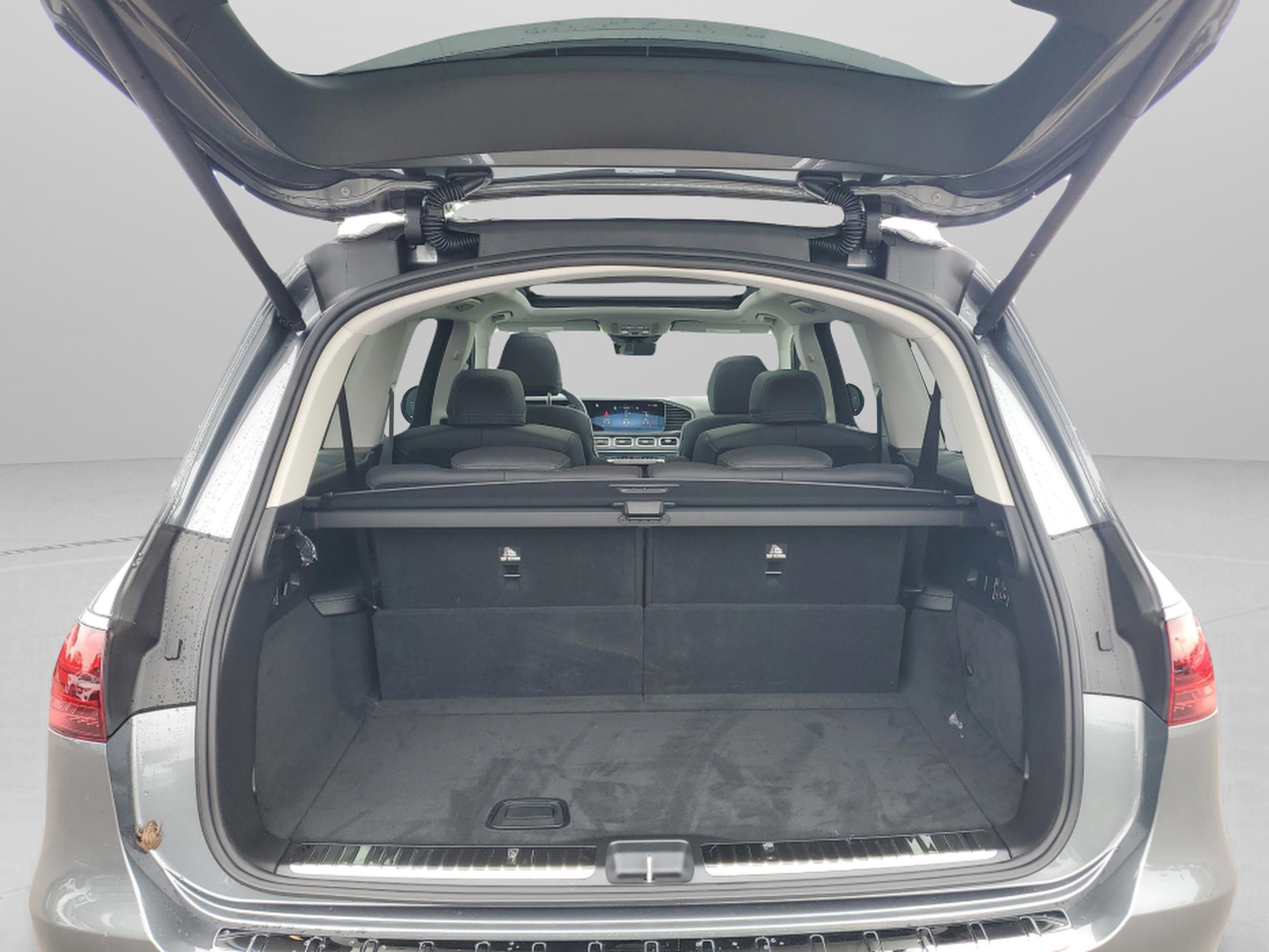 Certified 2026 Mercedes-Benz GLS 450 4MATIC image 35