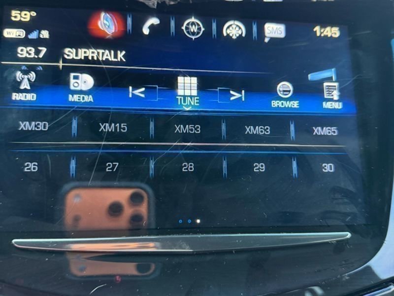 Used 2019 Cadillac Escalade Platinum image 17