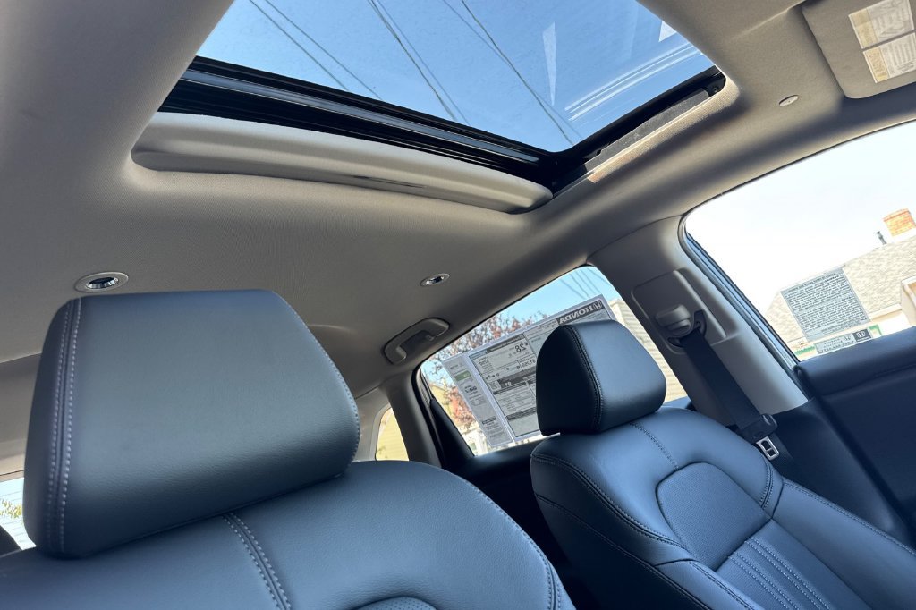 New 2026 Honda HR-V EX-L image 17