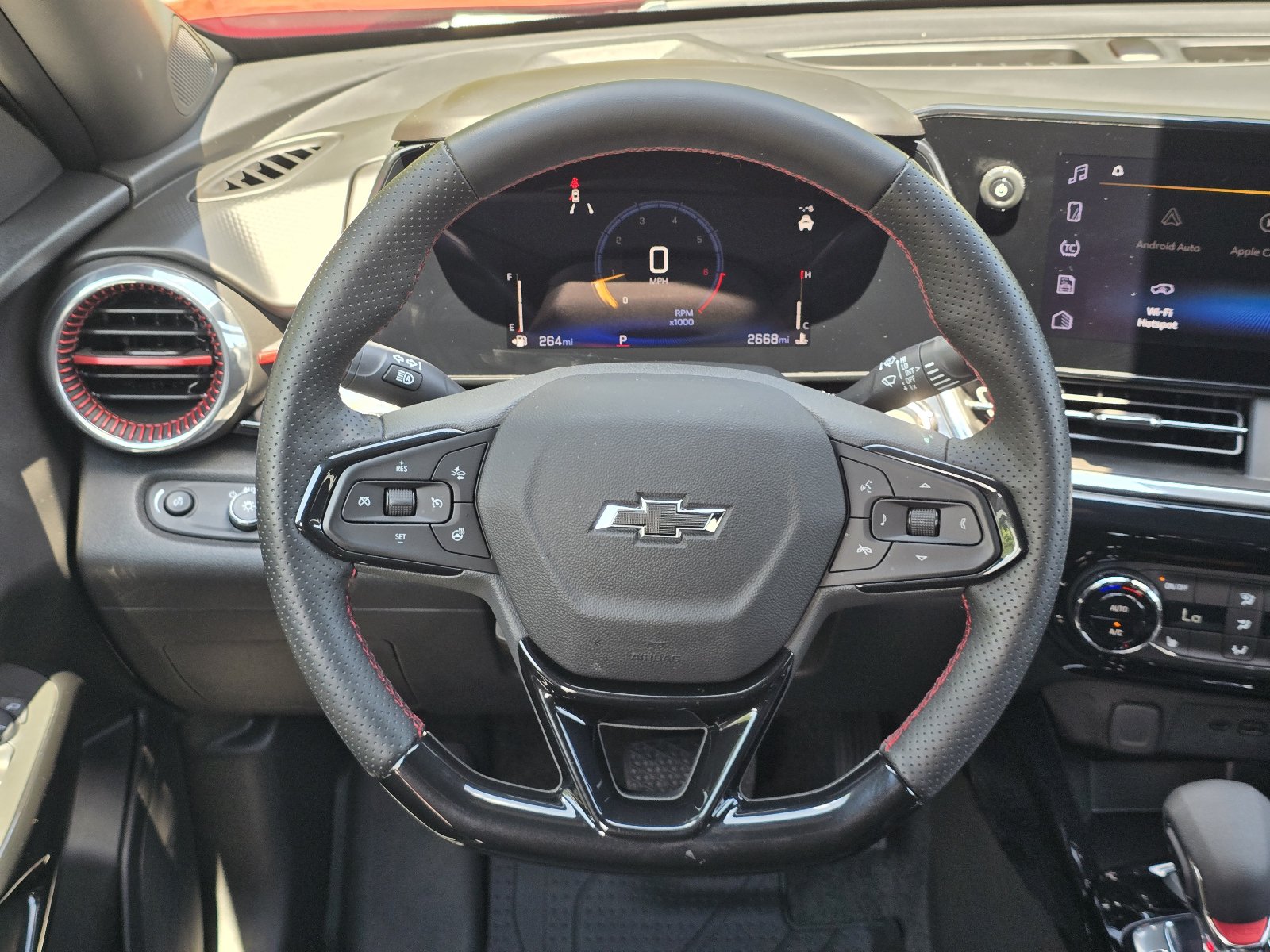 Used 2026 Chevrolet Trax RS w/ Driver Confidence Package FWD image 13