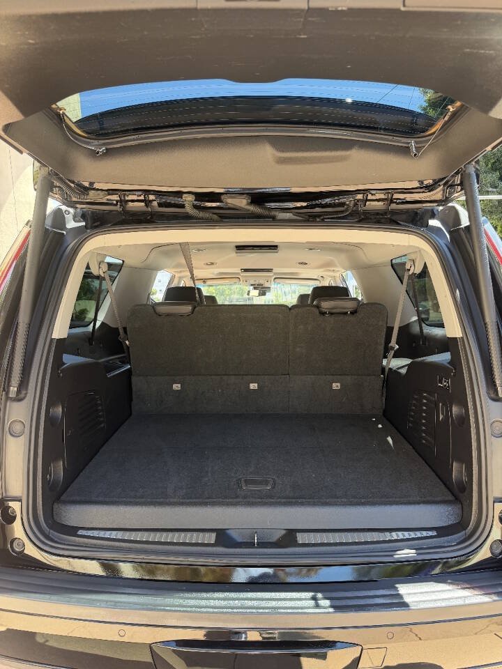 Used 2018 Cadillac Escalade ESV Luxury RWD image 31