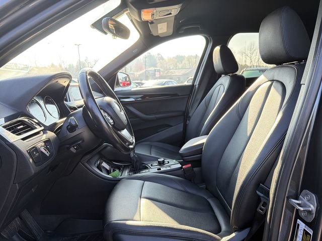 Used 2018 BMW X1 sDrive28i image 11