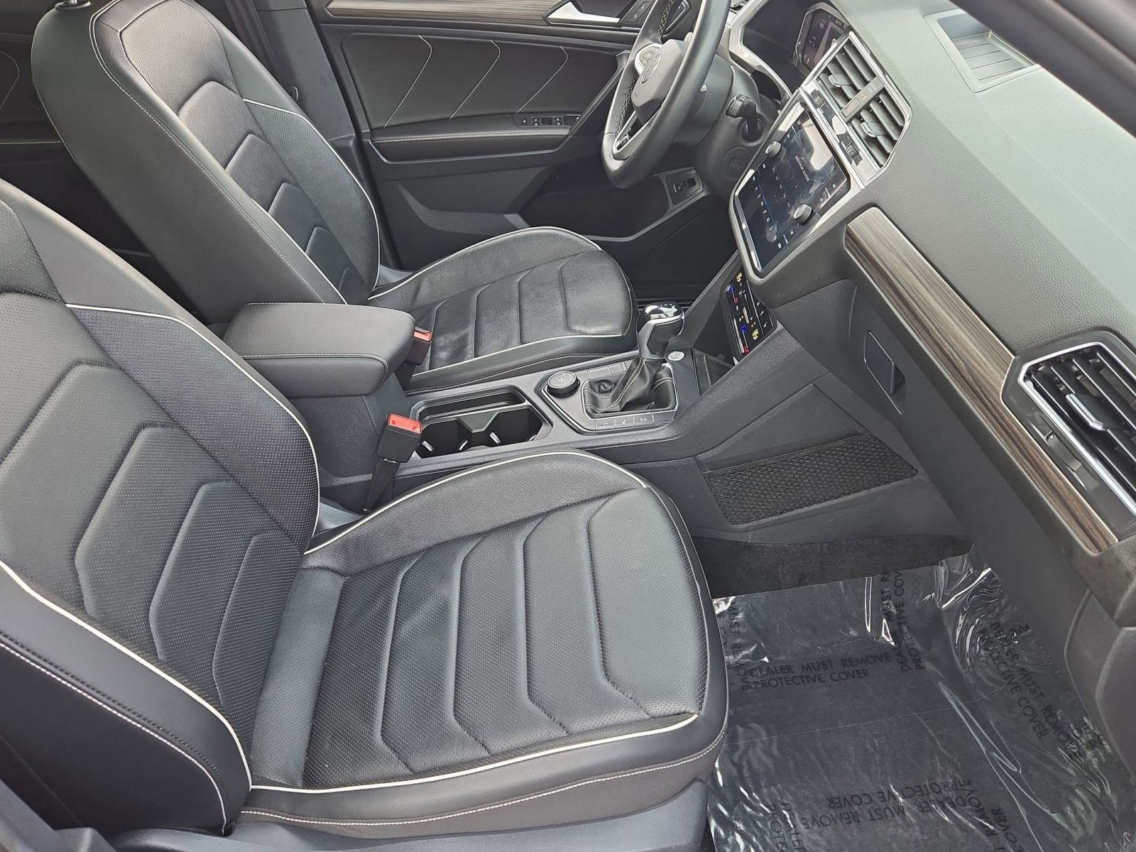 Used 2023 Volkswagen Tiguan SEL R-Line image 29