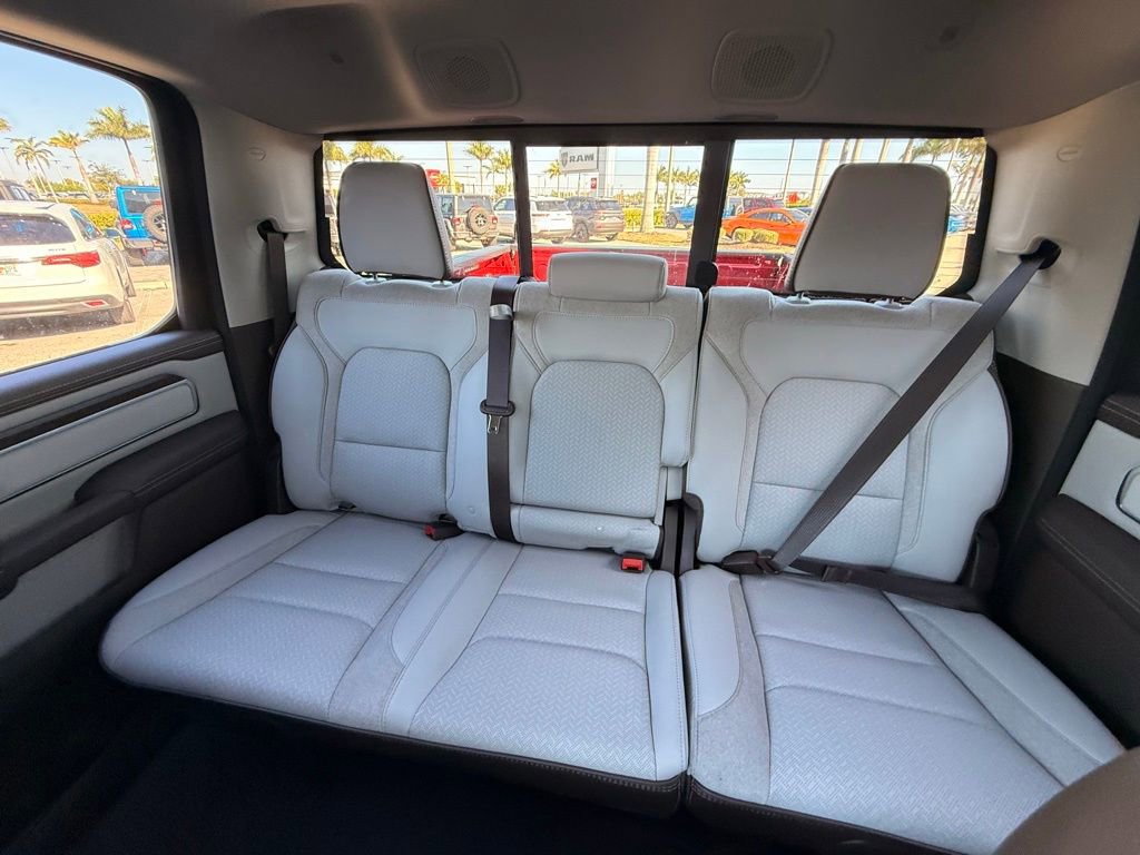 New 2026 RAM 1500 Laramie AWD/4WD image 26