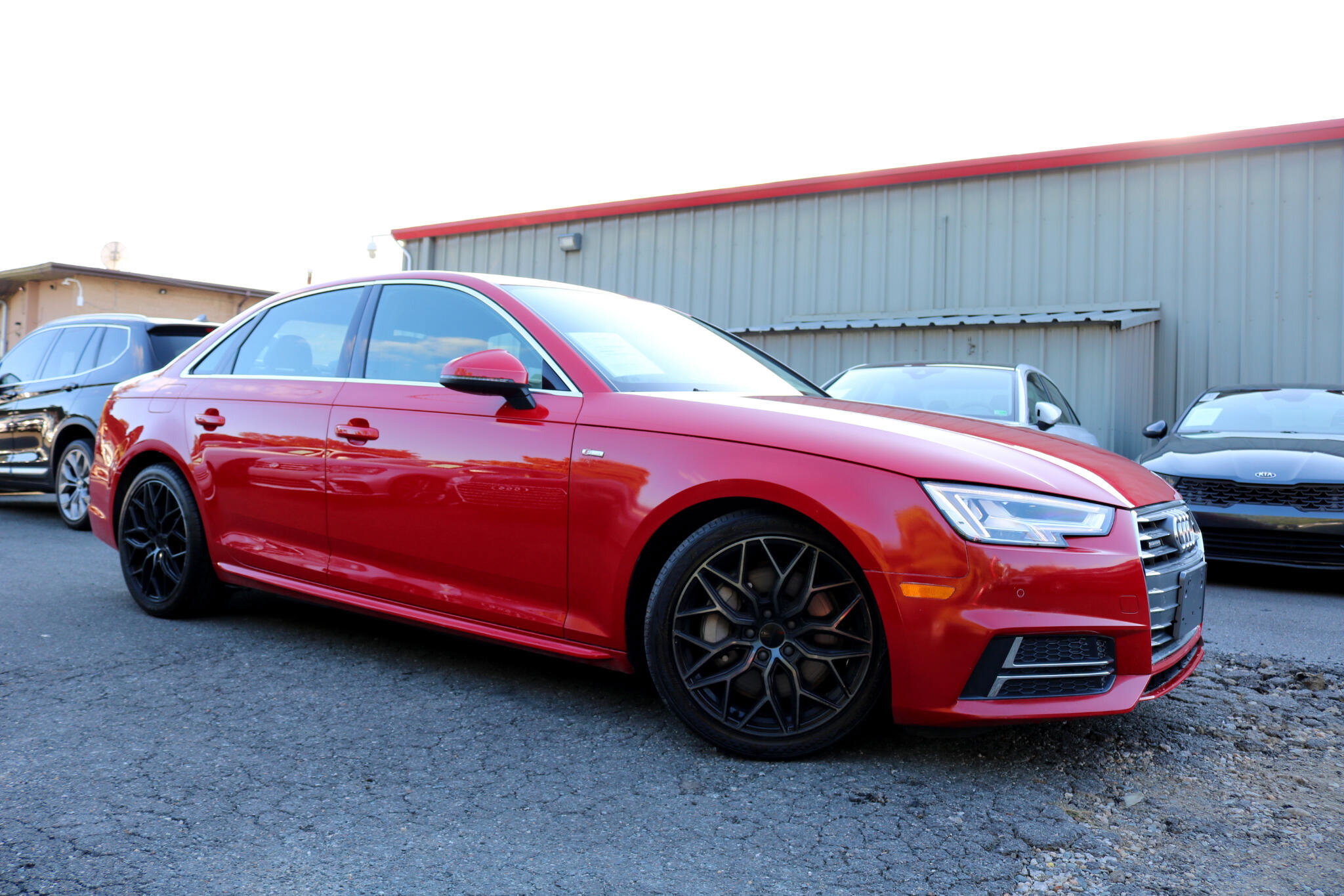 Used 2017 Audi A4 2.0T Premium Plus w/ Premium Plus Package image 3