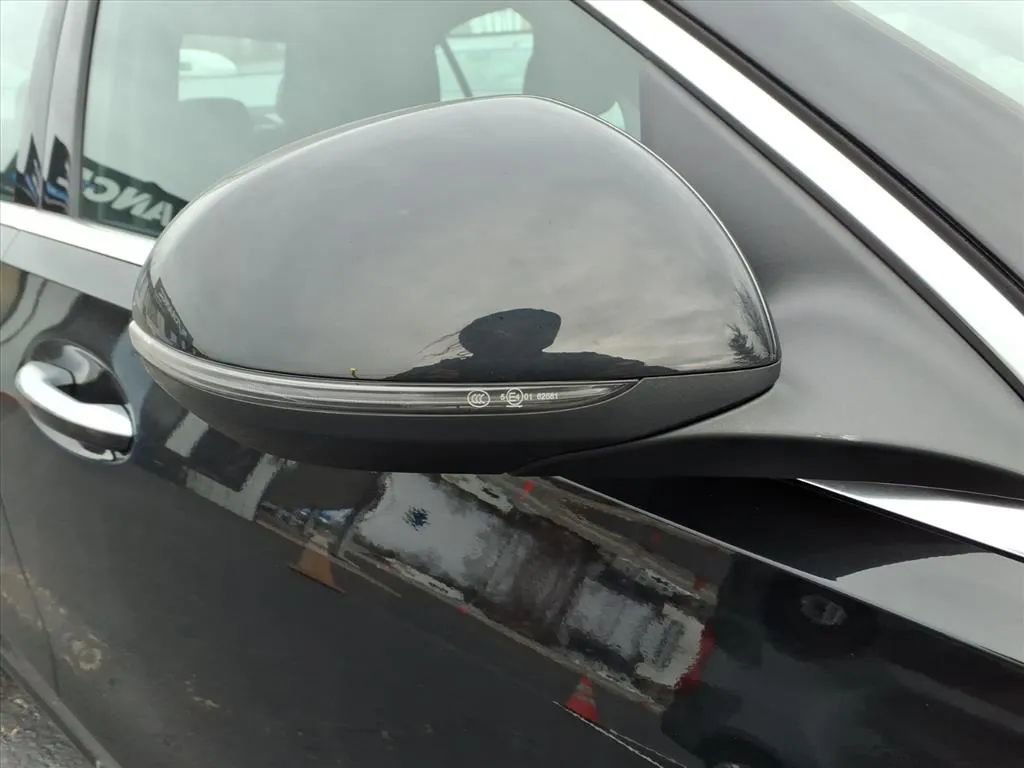 Used 2024 Mercedes-Benz C 300 Sedan image 10