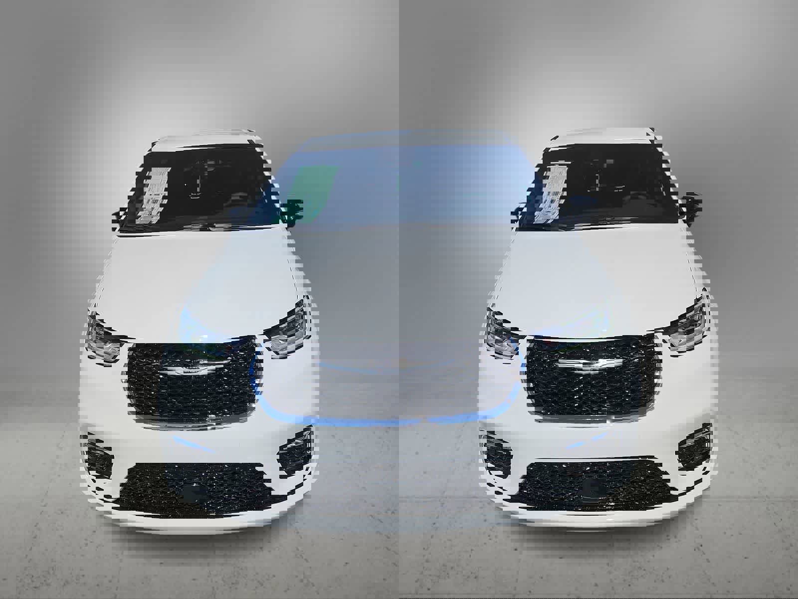 New 2026 Chrysler Pacifica Select image 3