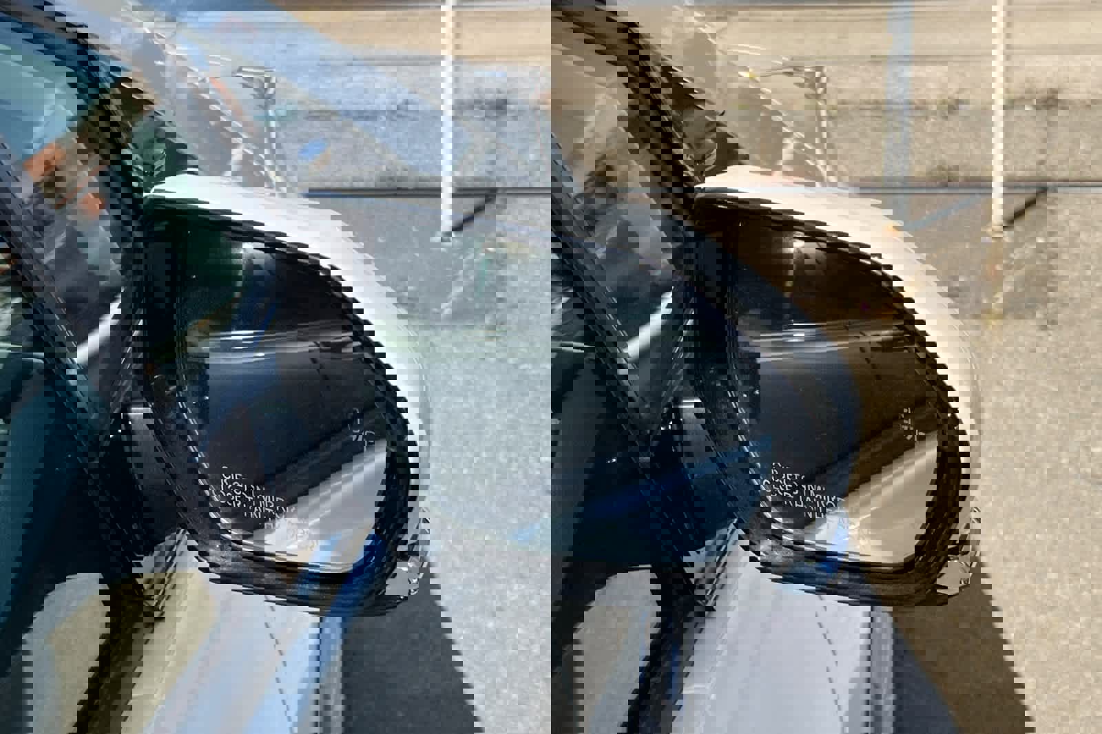 Used 2019 Toyota Prius LE w/ Carpet Mat Package FWD image 16