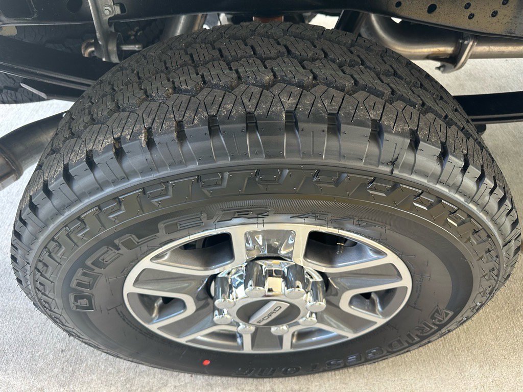 New 2026 Ford F250 Lariat w/ FX4 Off-Road Package image 14