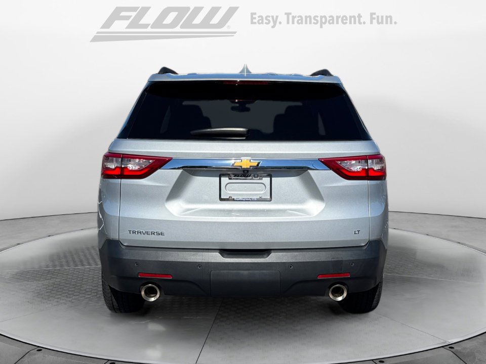 Used 2021 Chevrolet Traverse LT image 7