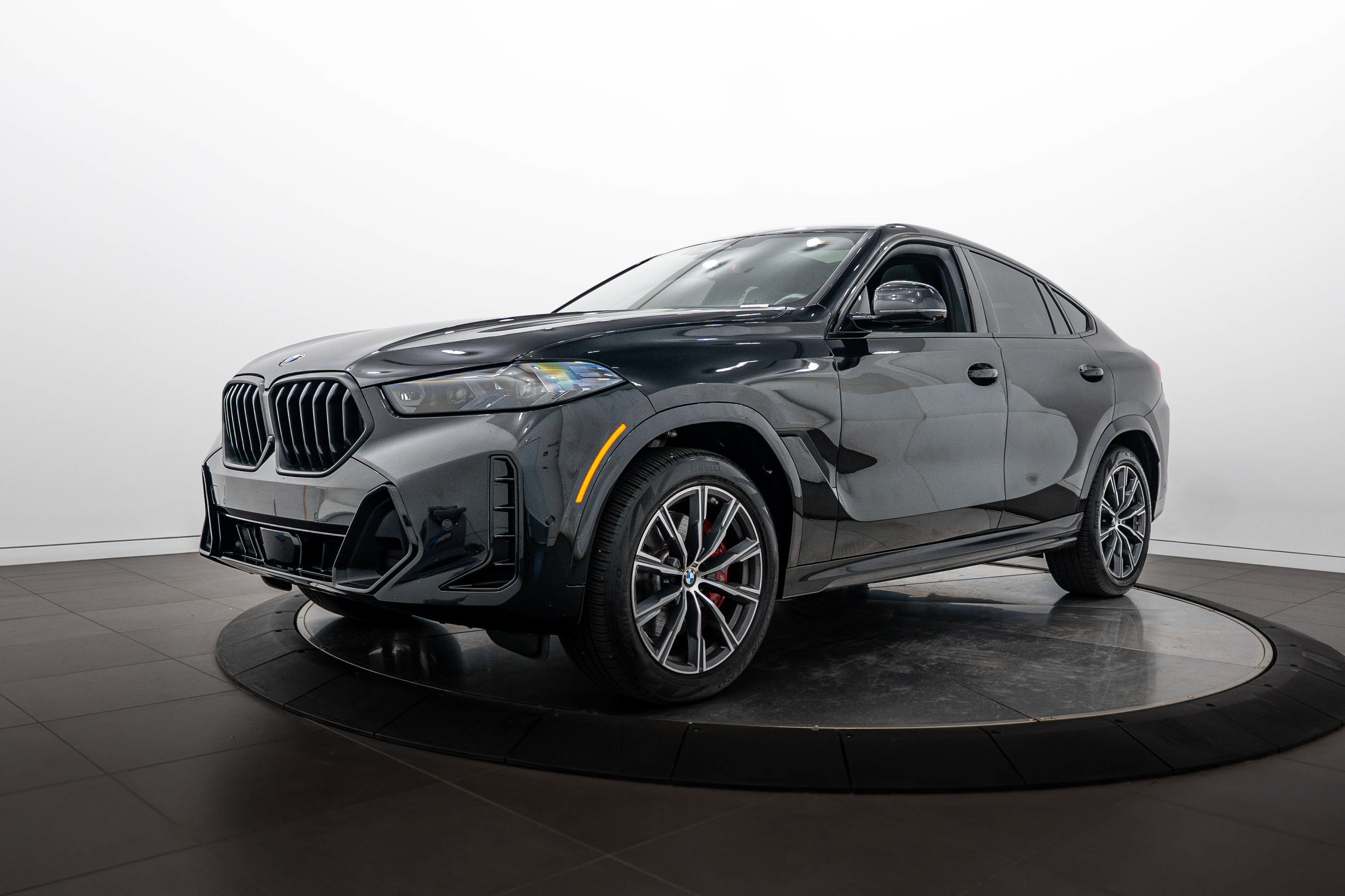 Used 2024 BMW X6 xDrive40i w/ Premium Package AWD/4WD video 1