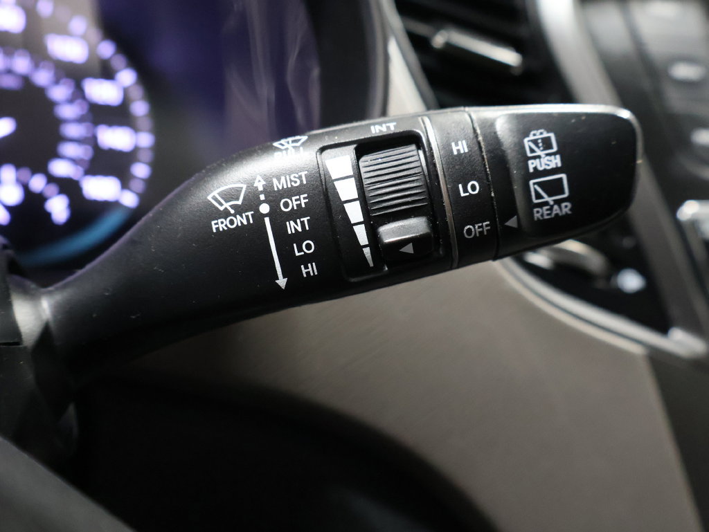 Used 2018 Hyundai Santa Fe Sport AWD/4WD image 34