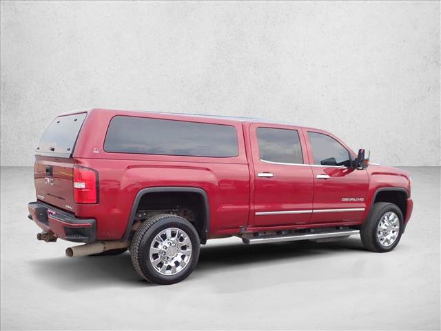 Used 2018 GMC Sierra 2500 Denali w/ Duramax Plus Package image 4
