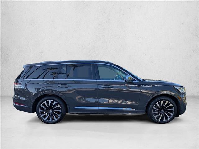 Used 2021 Lincoln Aviator Black Label Grand Touring w/ Class IV Trailer Tow Package AWD/4WD image 4