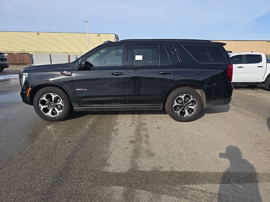 Used 2025 GMC Yukon AT4 Ultimate image 3