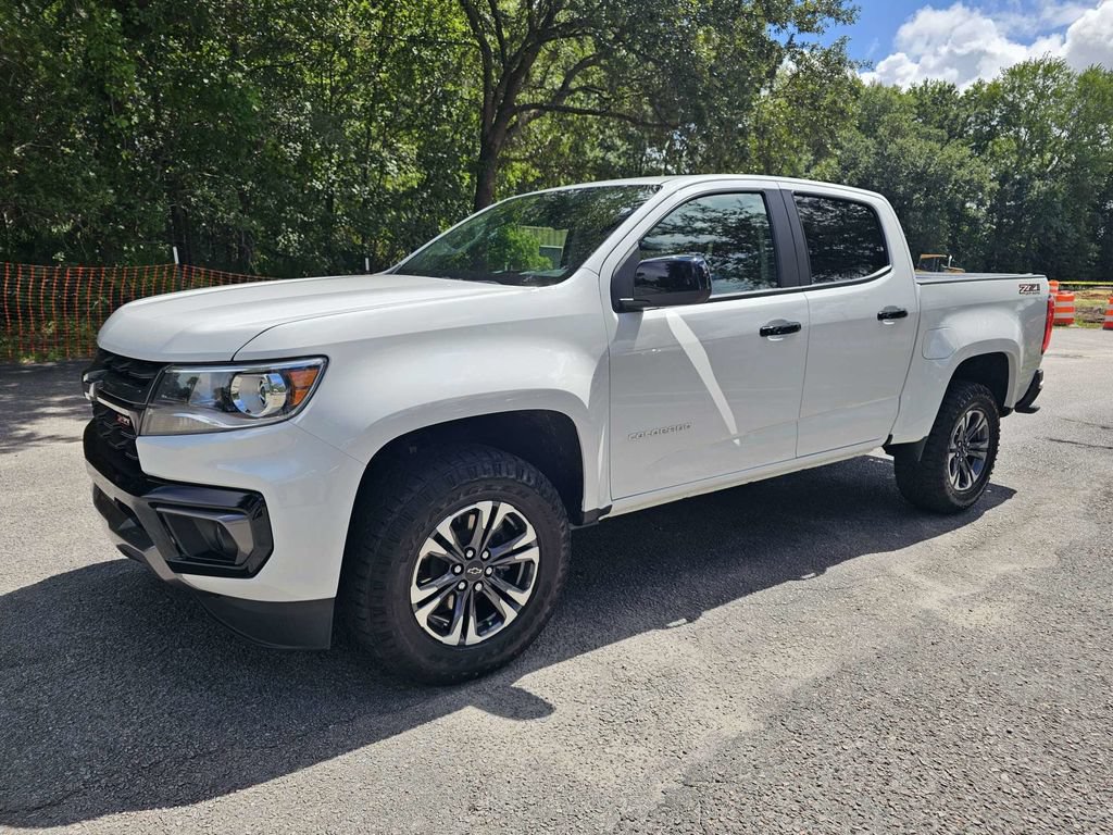 Used 2022 Chevrolet Colorado Z71 AWD/4WD image 7