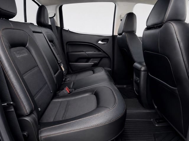 Used 2018 GMC Canyon All Terrain w/ Trailering Package AWD/4WD image 16
