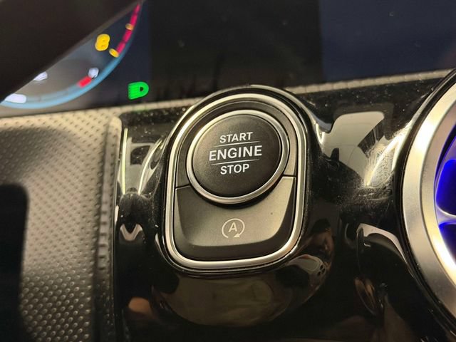 Certified 2022 Mercedes-Benz CLA 250 4MATIC image 31