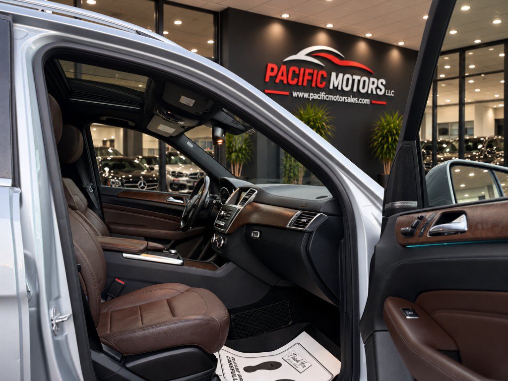 Used 2015 Mercedes-Benz ML 400 4MATIC image 16