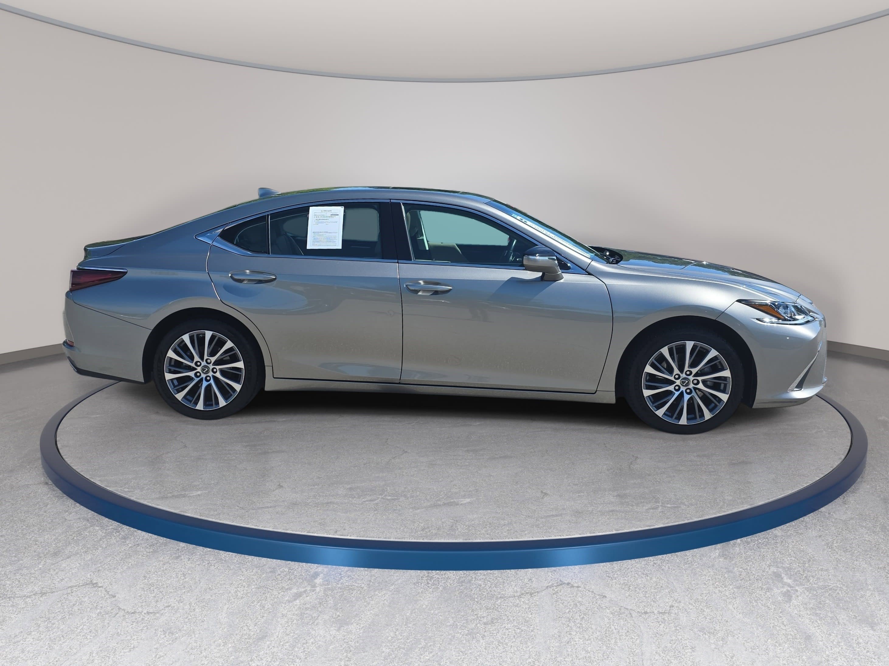 Used 2021 Lexus ES 350 w/ Premium Package FWD image 4