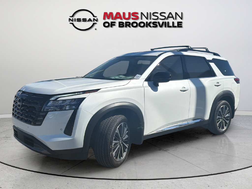 New 2026 Nissan Pathfinder Platinum FWD image 5