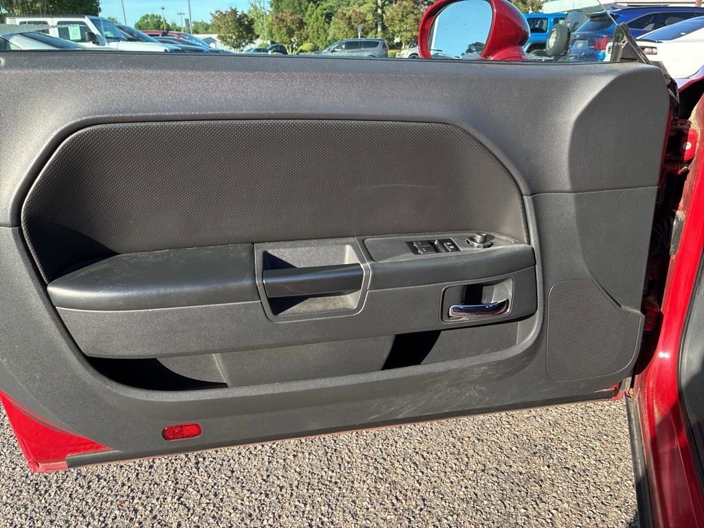 Used 2012 Dodge Challenger SXT Plus RWD image 11