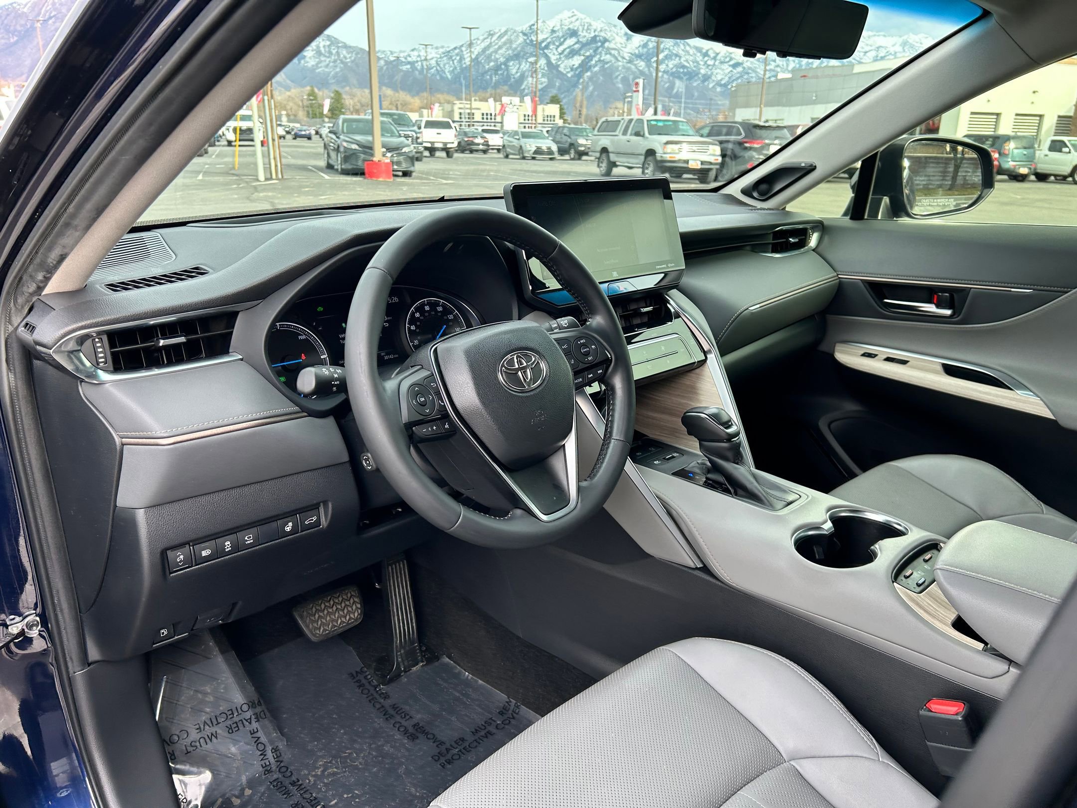 Certified 2021 Toyota Venza Limited w/ Advanced Technology Package image 10