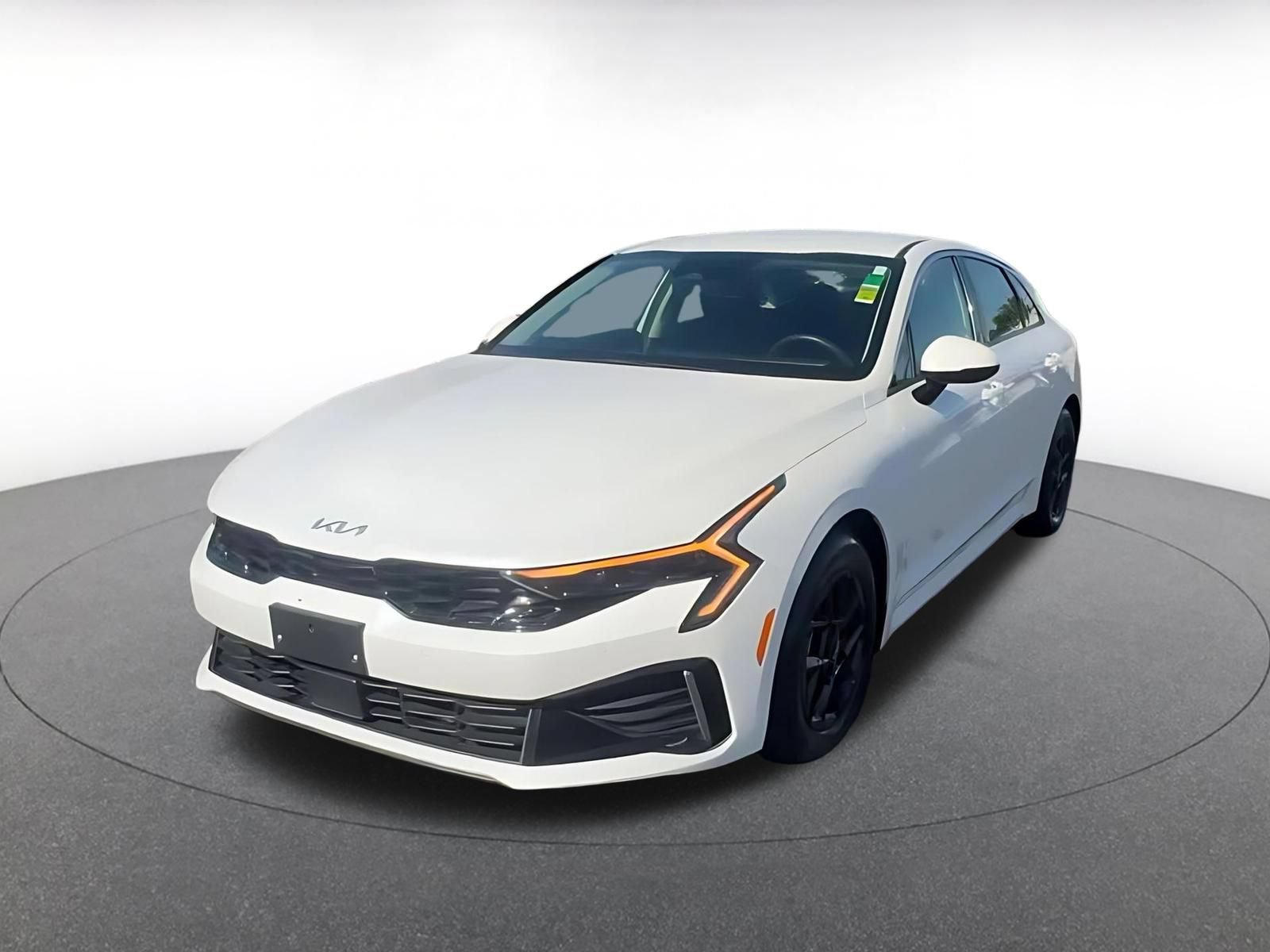 Used 2025 Kia K5 LXS FWD image 9