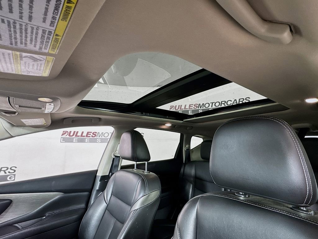 Used 2018 Nissan Murano SL w/ Moonroof Package image 22