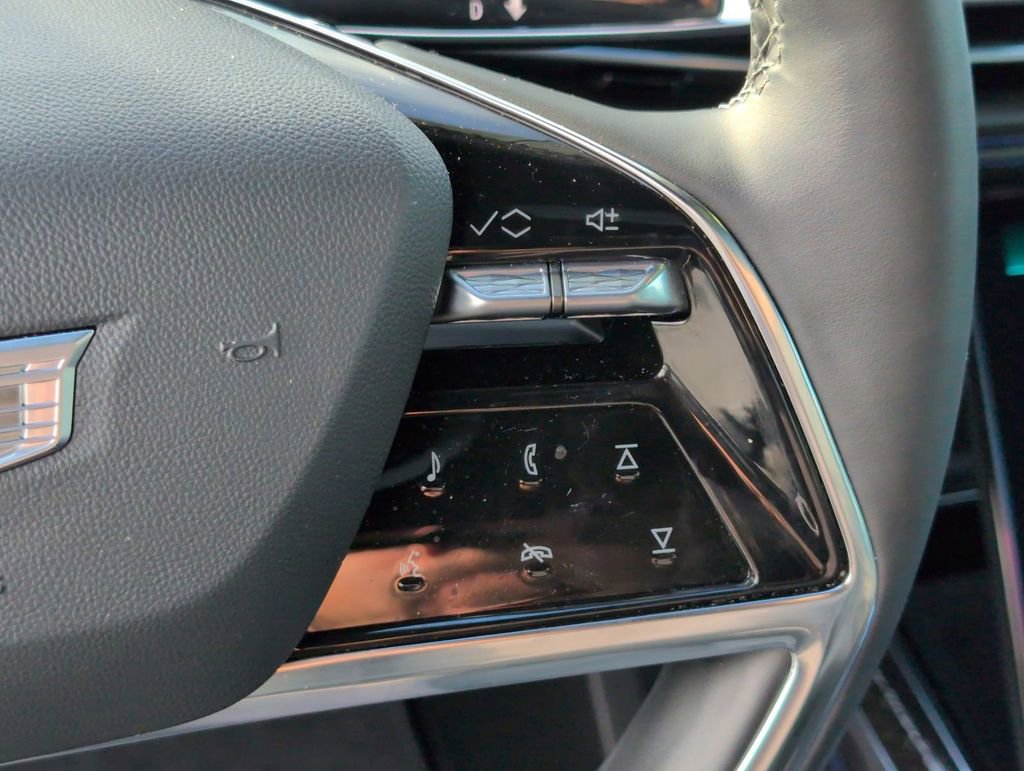 Used 2026 Cadillac Escalade IQ Sport 1 AWD/4WD image 11