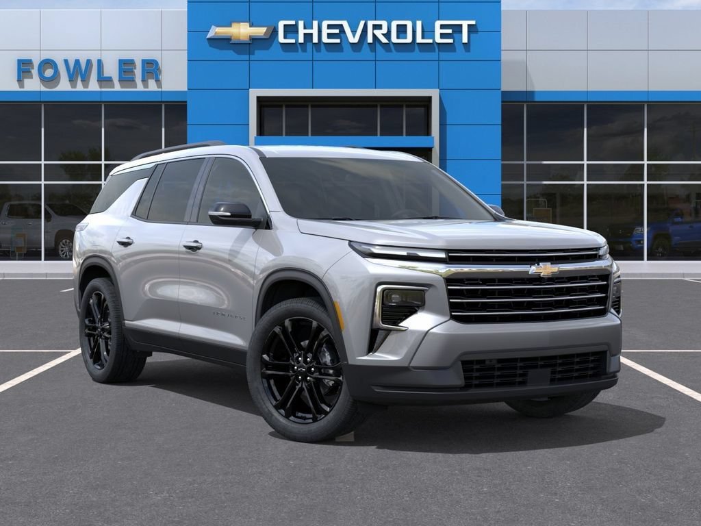 New 2026 Chevrolet Traverse LT w/ Driver Confidence Package AWD/4WD image 7