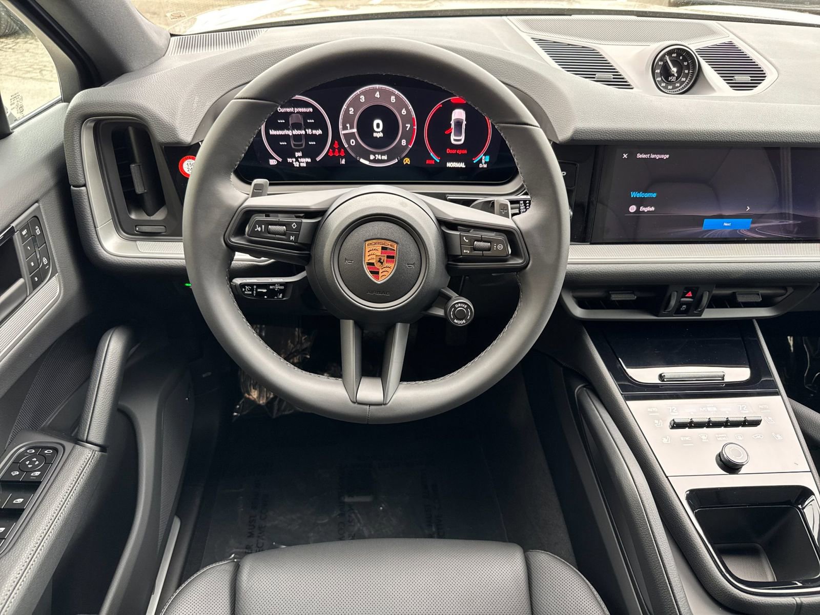 New 2026 Porsche Cayenne Coupe image 16