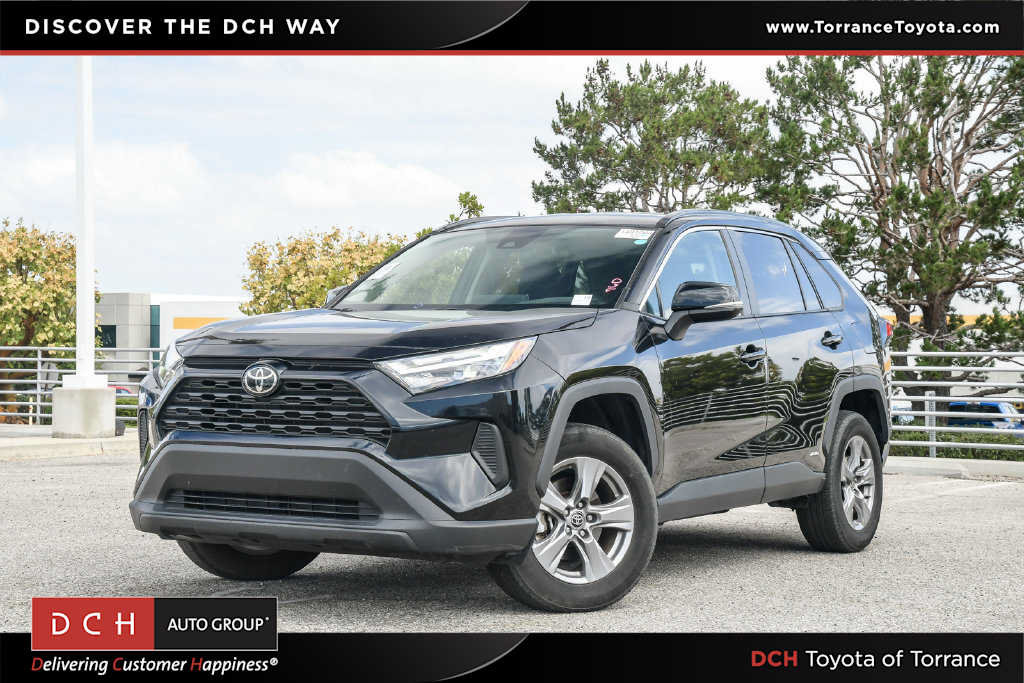 Used 2025 Toyota RAV4 XLE