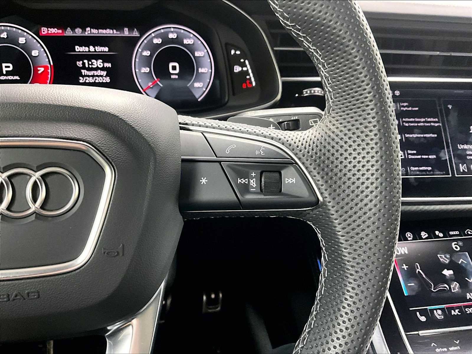 Used 2024 Audi SQ8 Prestige image 22