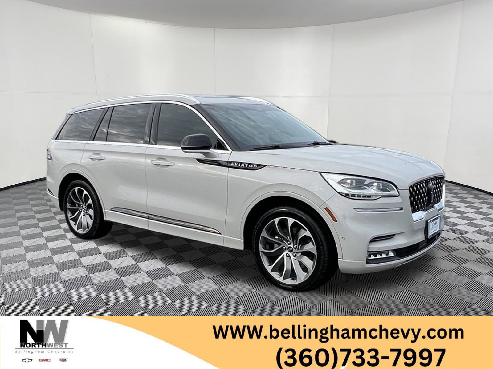 Used 2021 Lincoln Aviator Grand Touring w/ Equipment Group 302A image 1