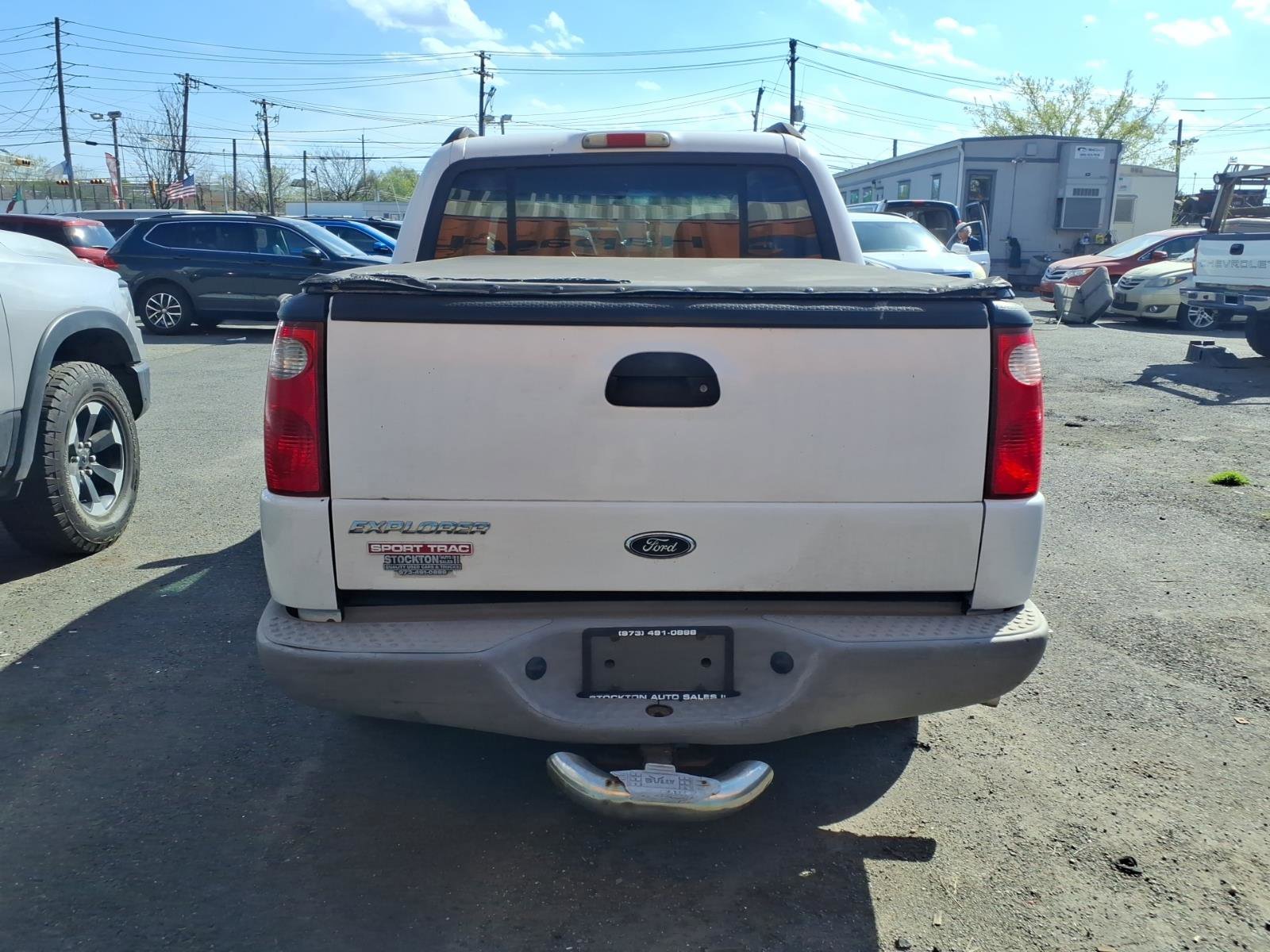 Used 2001 Ford Explorer Sport Trac 4x4 image 5