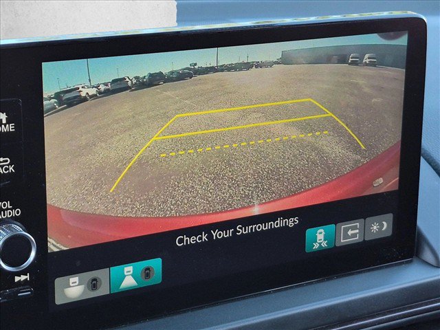 Used 2025 Honda Pilot TrailSport image 12