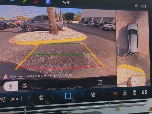 New 2026 Volkswagen Tiguan SEL R-Line image 24