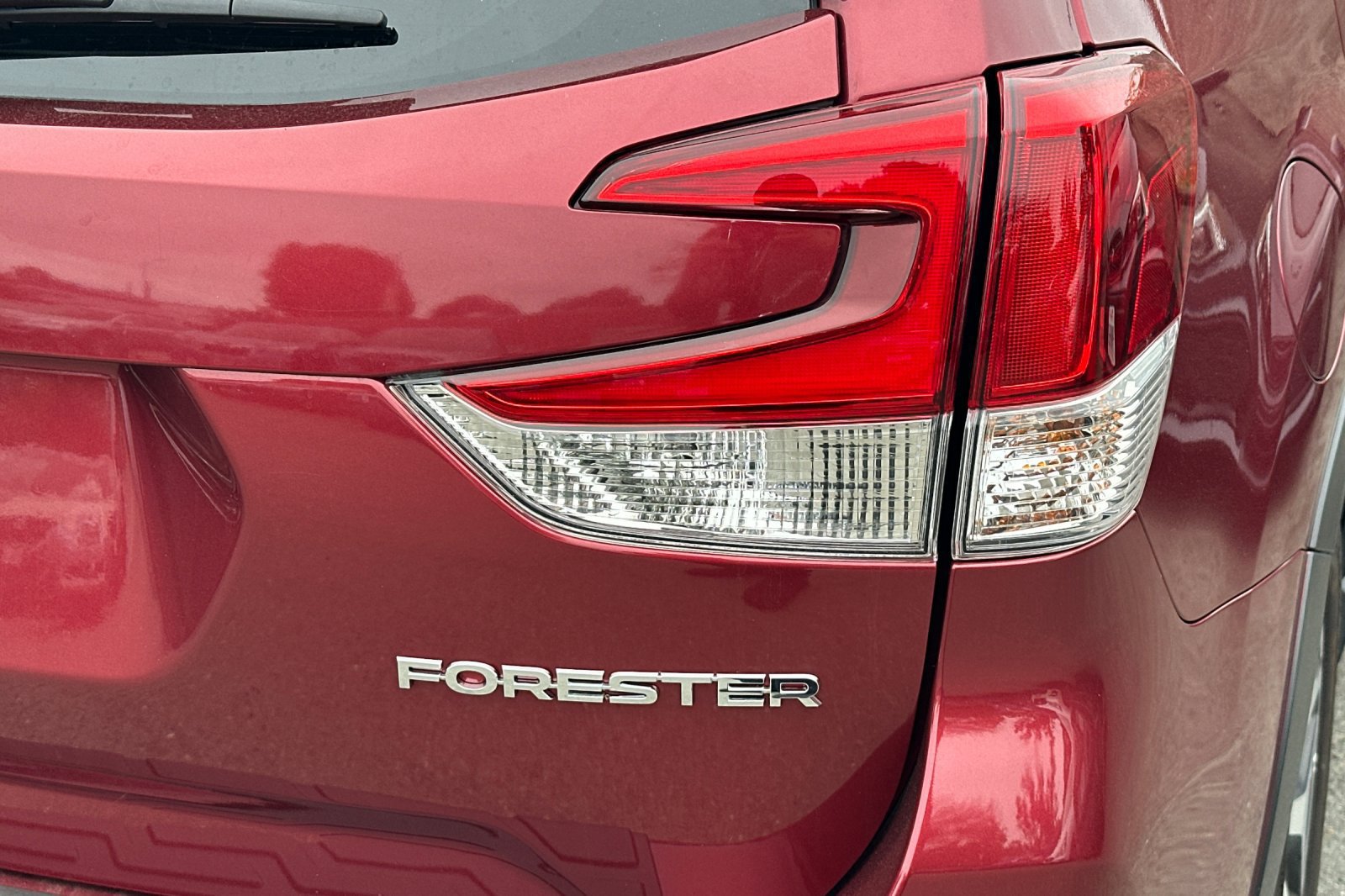 Used 2020 Subaru Forester Premium w/ Popular Package #1 AWD/4WD image 8