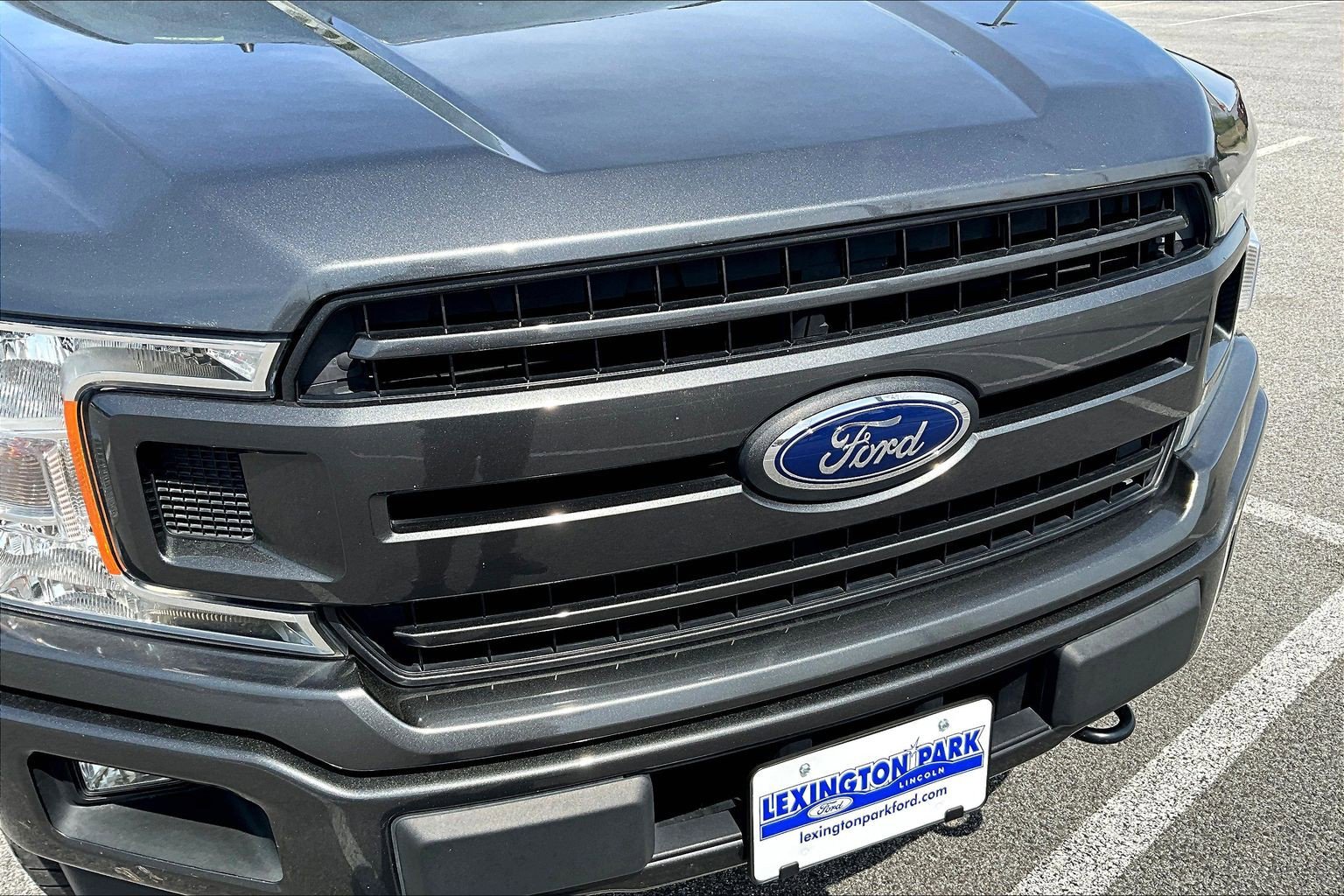 Certified 2019 Ford F150 XLT w/ Equipment Group 302A Luxury AWD/4WD image 34